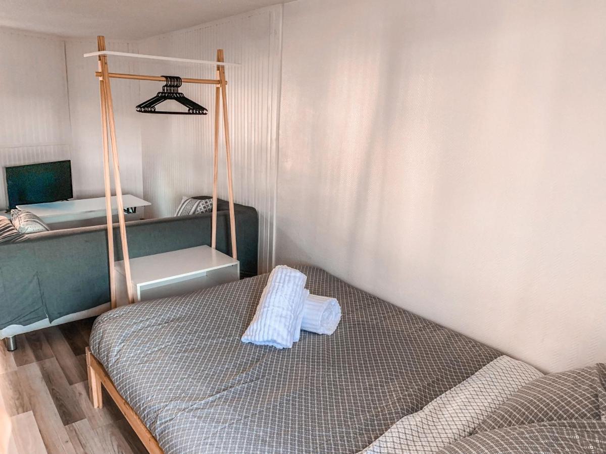 Charmant Studio Au Jardin Vert- Proche Centre Apartment Angoulême Екстериор снимка